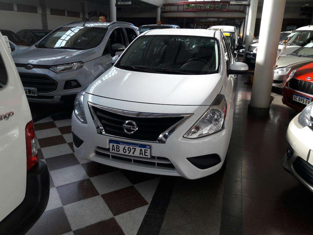 Nissan Versa Advance 