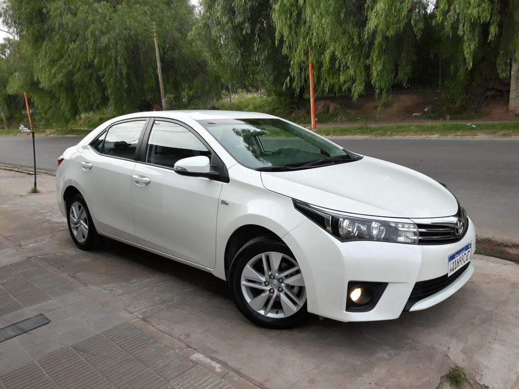 Toyota Corolla  – “XEI CVT” v Nafta –