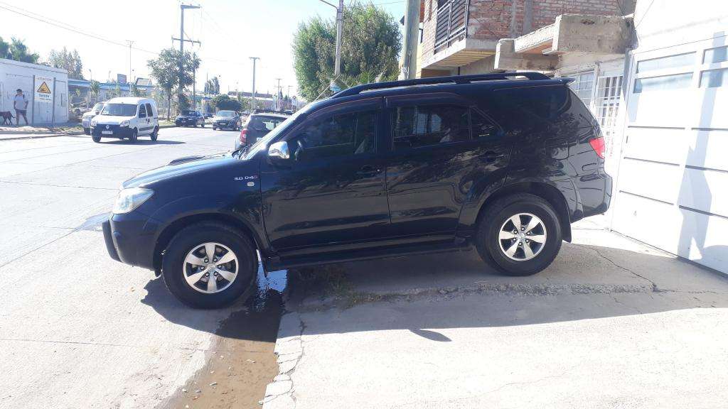 Toyota SW FULL 4x4 Manual Cuero 200mil Km Impecable