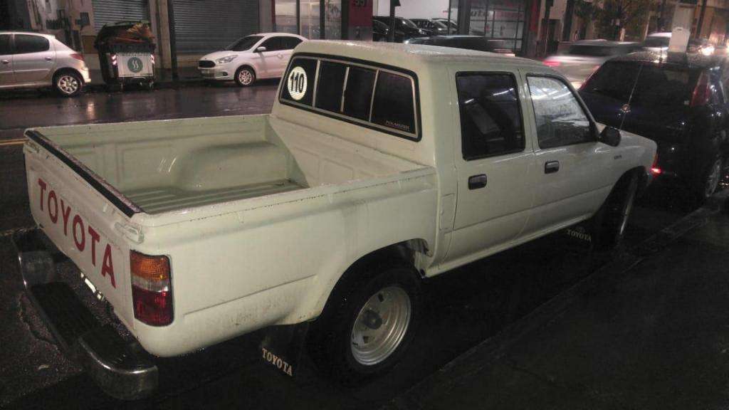 Toyota Hilux 94