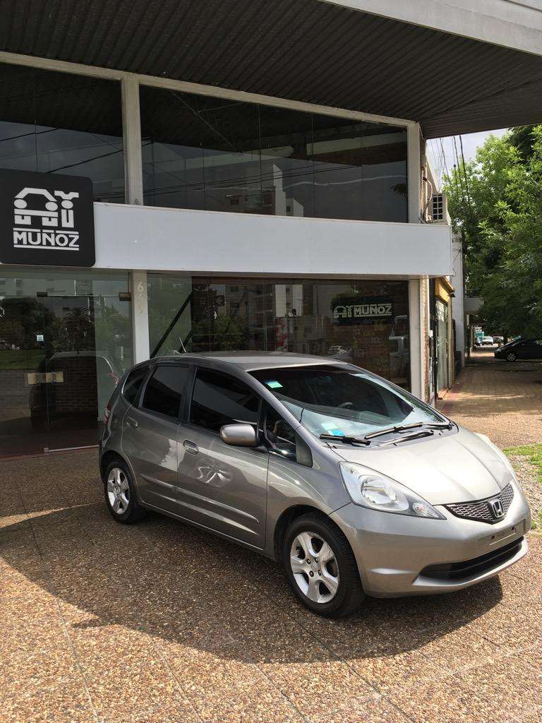 Honda Fit Lx Año  Full U/Mano. PERMUTO