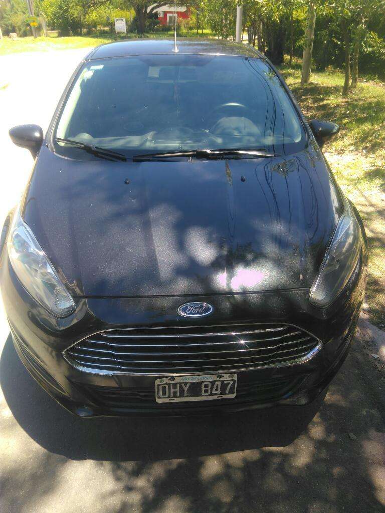 Vendo Ford Fiesta Kinetic Impecable Gnc