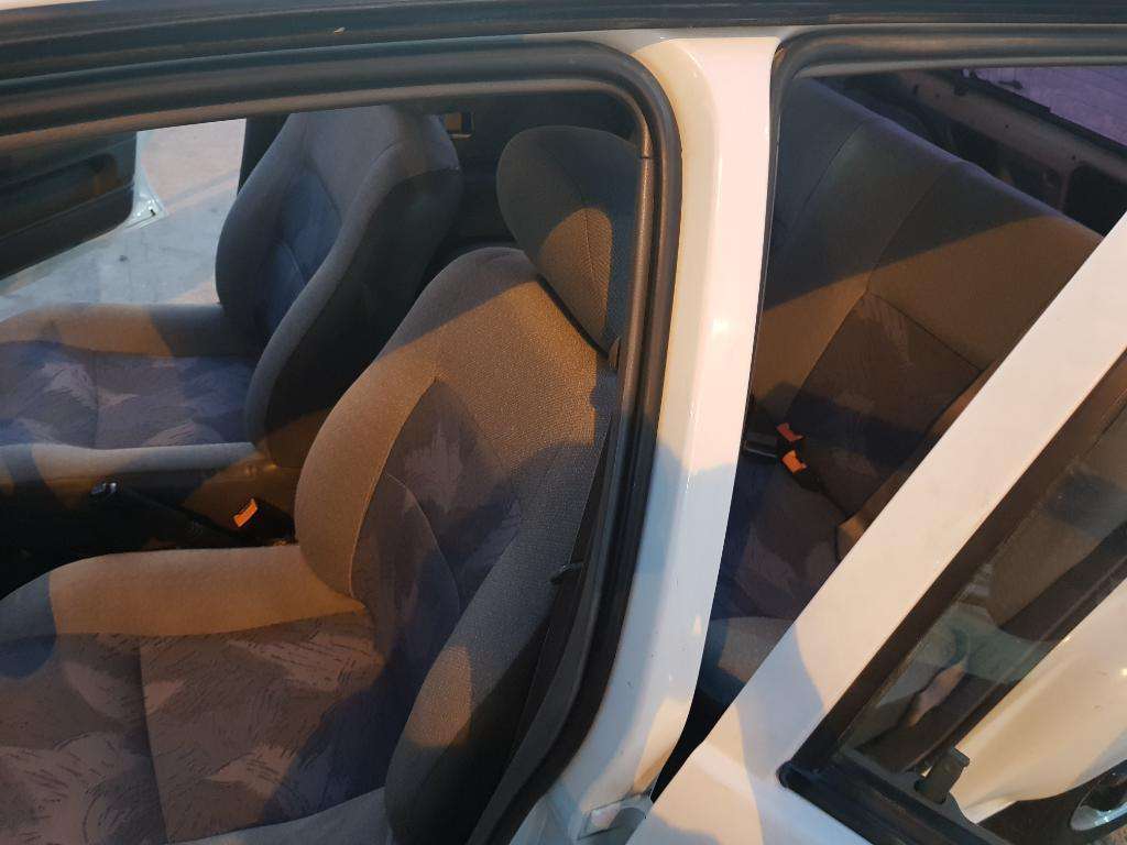 Vendo O Permuto Clio 1