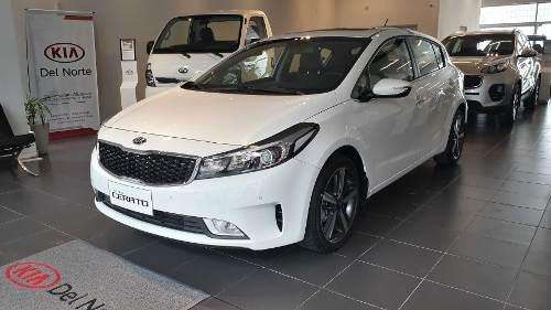 Kia Cerato 2.0 Sx At6 5 Meucci Corolla Focus Peugeot 