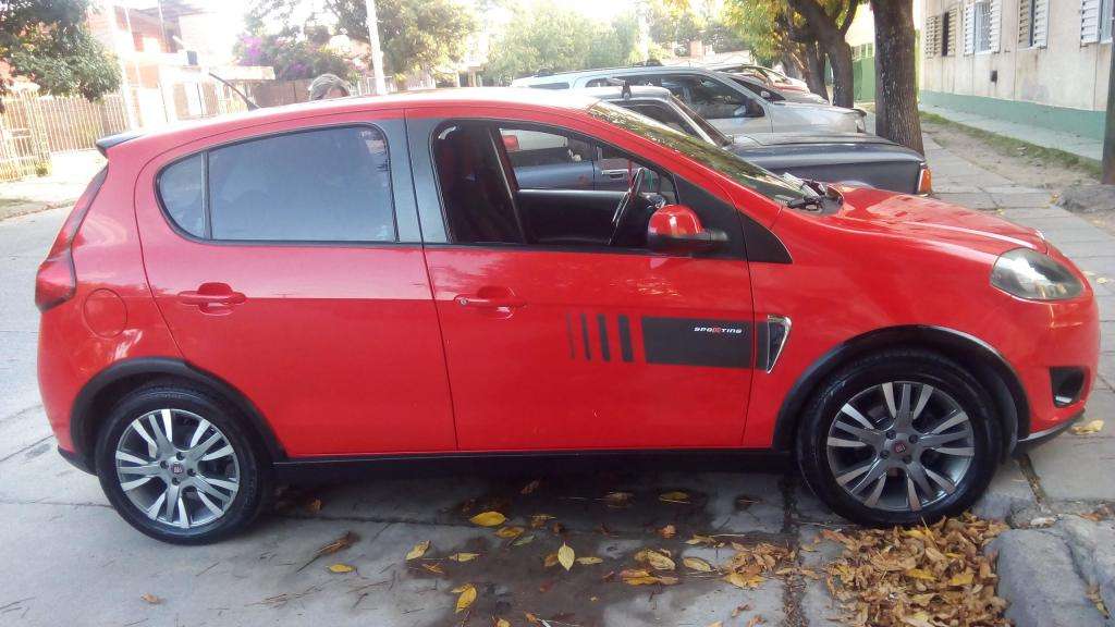 Vendo palio Sporting full  v Modelo  con 56 mil