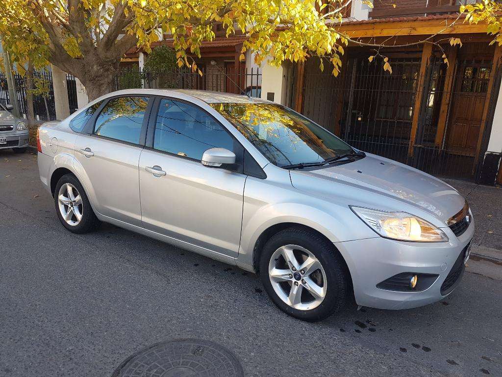 Ford Focus  Impecable Permuto Menor