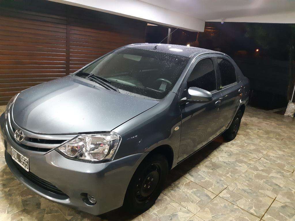 Vendo Etios Xs 