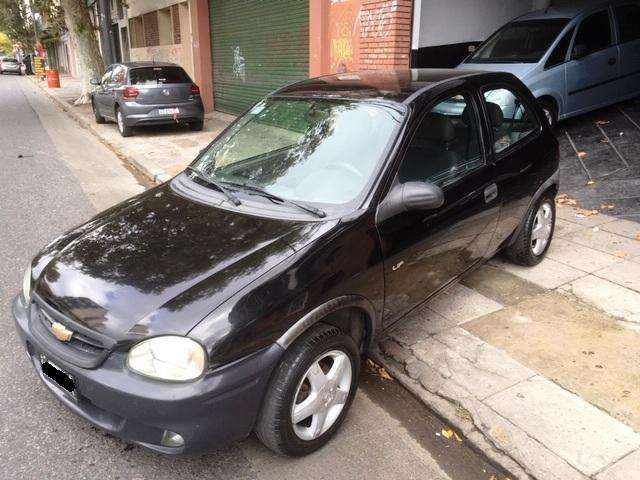 Chevrolet Corsa  LS 1.4 A/AC 3 PUERTAS Impecable Real