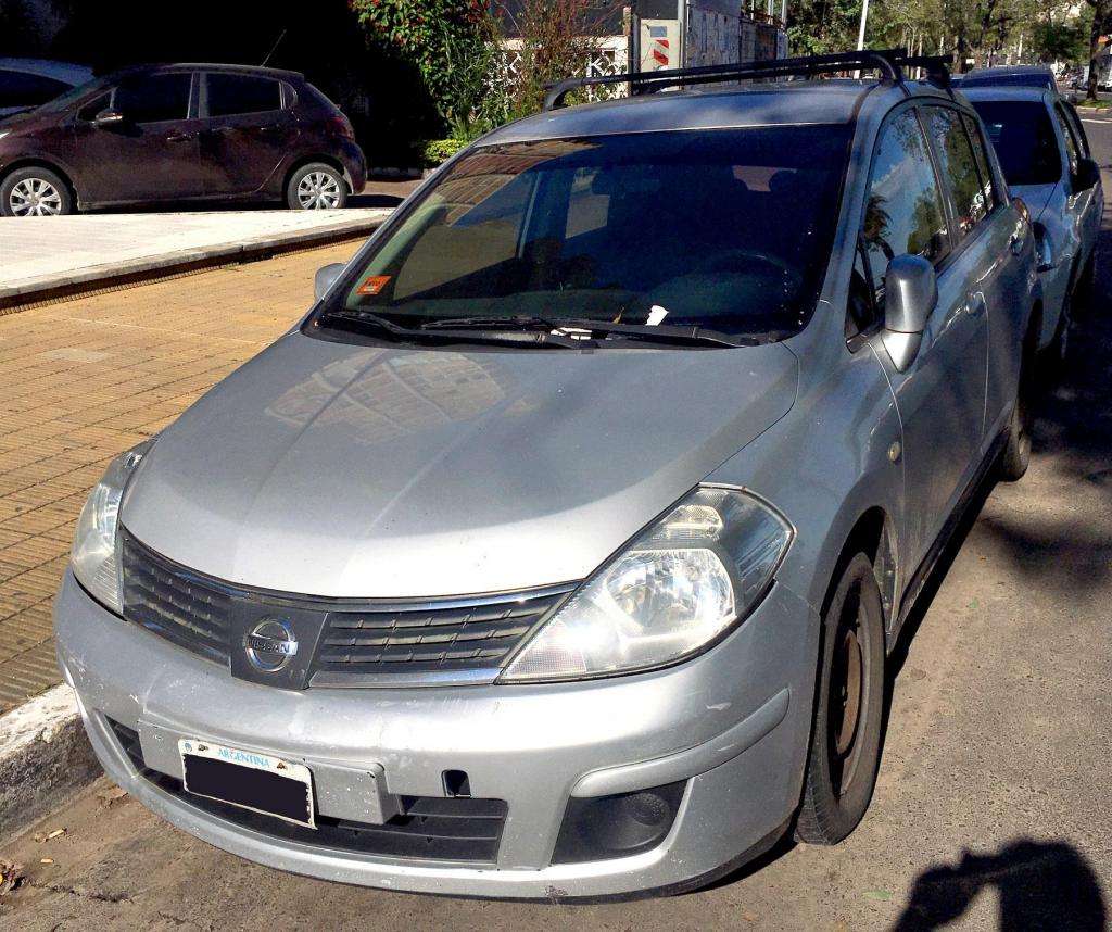 Nissan Tiida Vista 