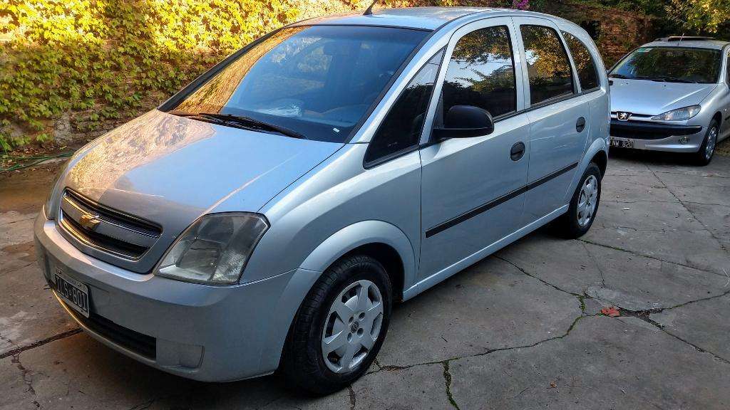 Meriva Gl Plus  Permuto Cuotas