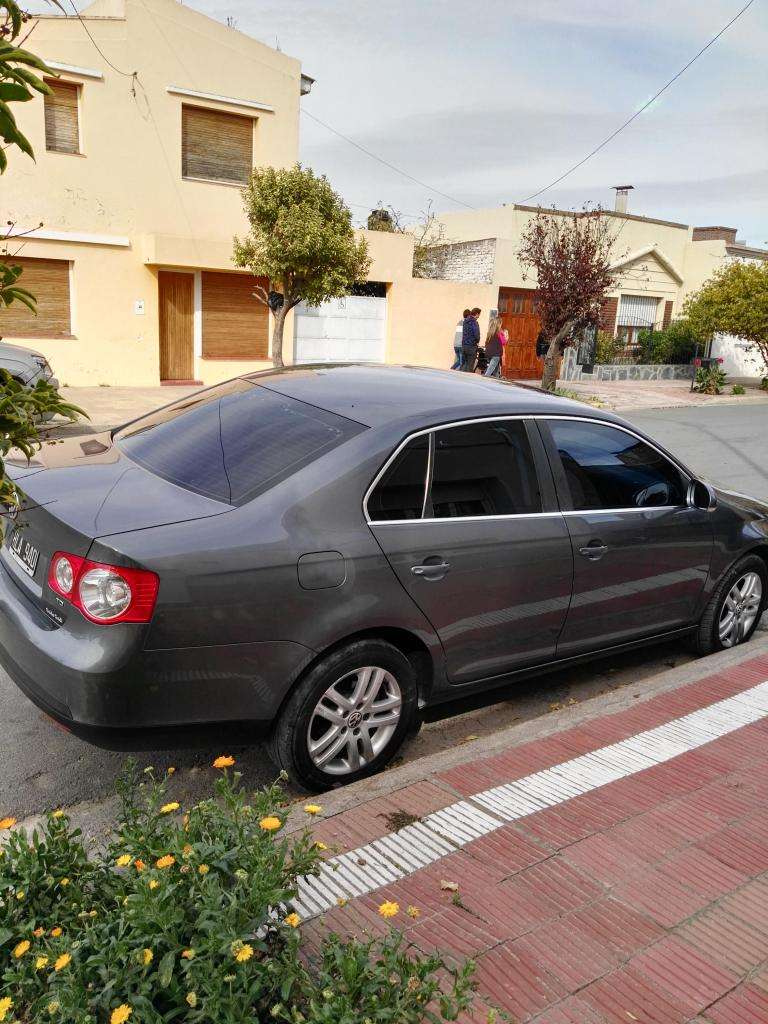 VOLKSWAGEN VENTO TDI 