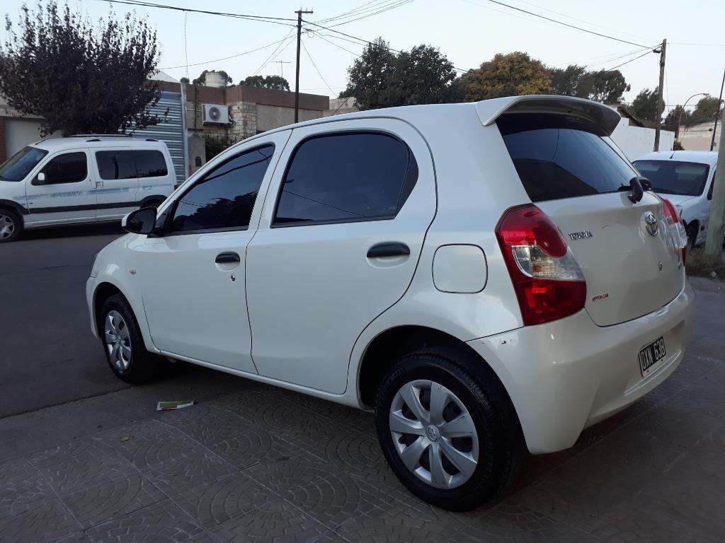 Etios X 5ptas