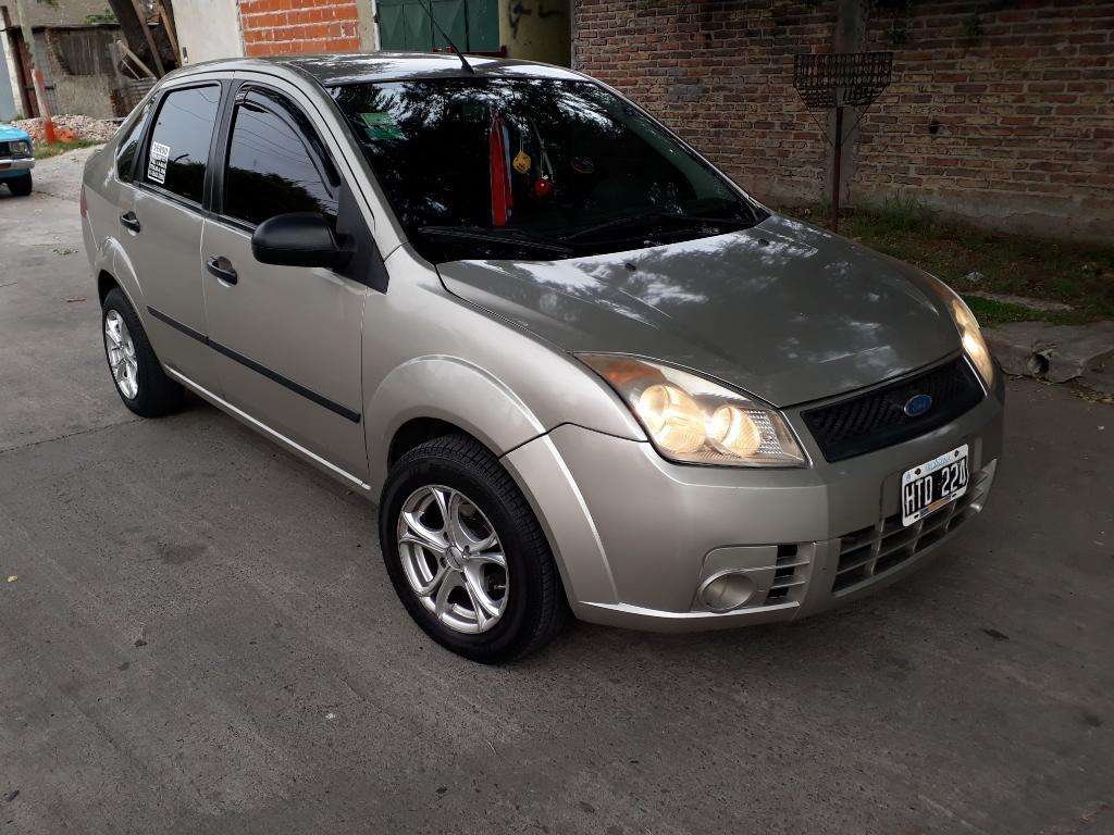  Ford Fiesta Full 1.6 Titular Vtv