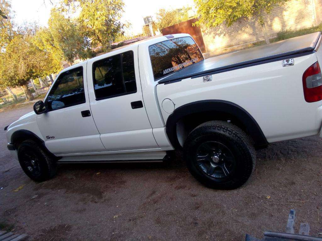 Vendo Chevrolet S10..md ..