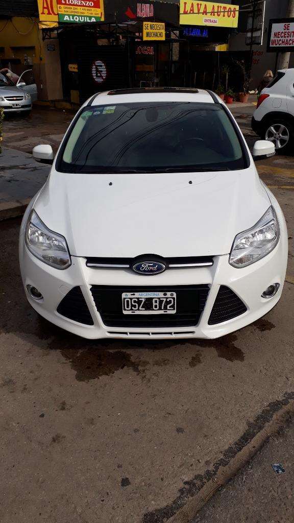 Ford Focus Titanium 2.0 Full Automático