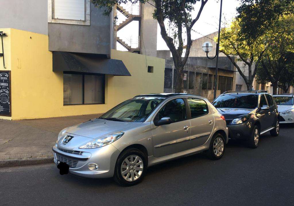 Peugeot 207 Griffe 5p Cuero 16v