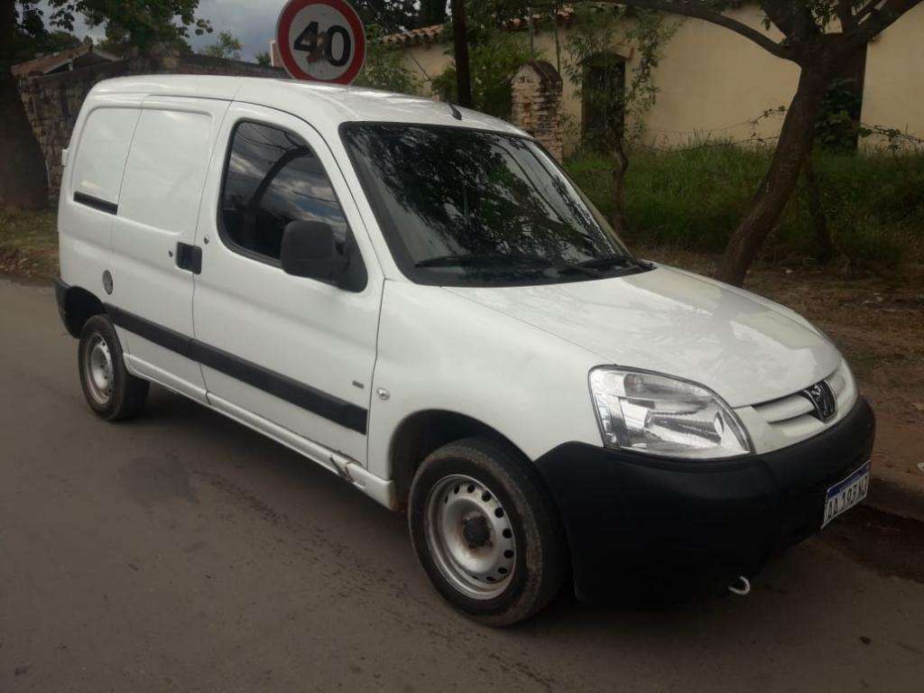 Vendo Peugeot Parnet