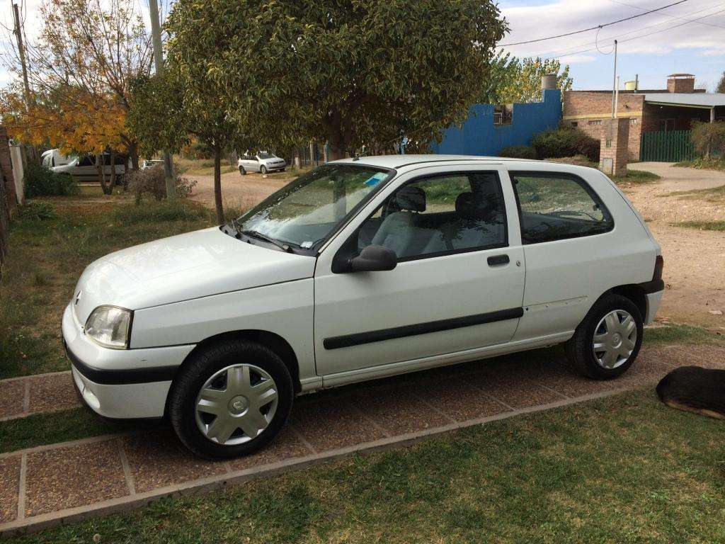 Renaut Clio  RN Full Nafta Impecable