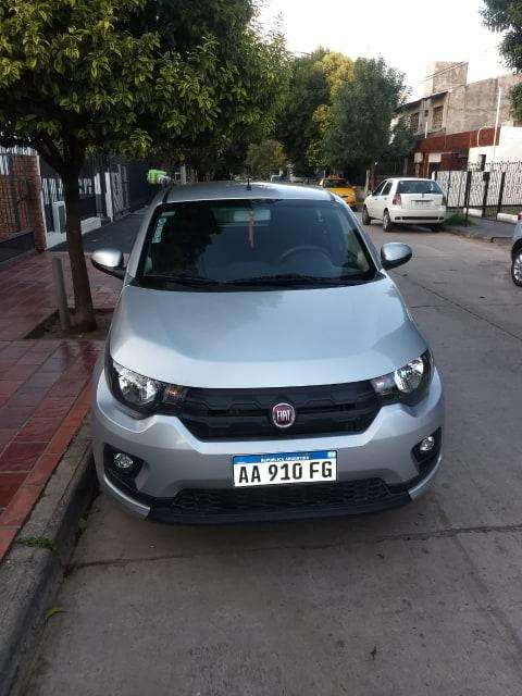 VENDO FIAT MOBI  EXCELENTE ESTADO