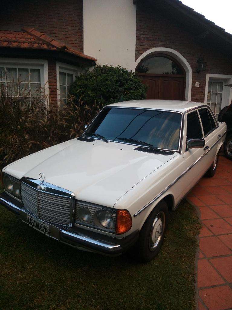 Mercedes Benz 230e  Nafta km