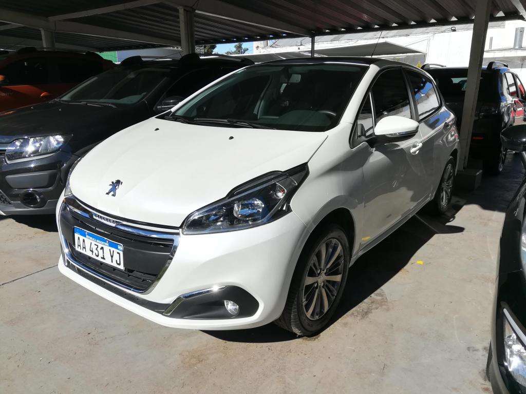 Peugeot 208 Allure Touchscreen 1.6