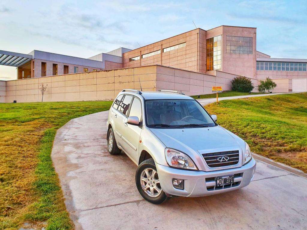 VENDO / PERMUTO / FINANCIO CHERY TIGGO 4x