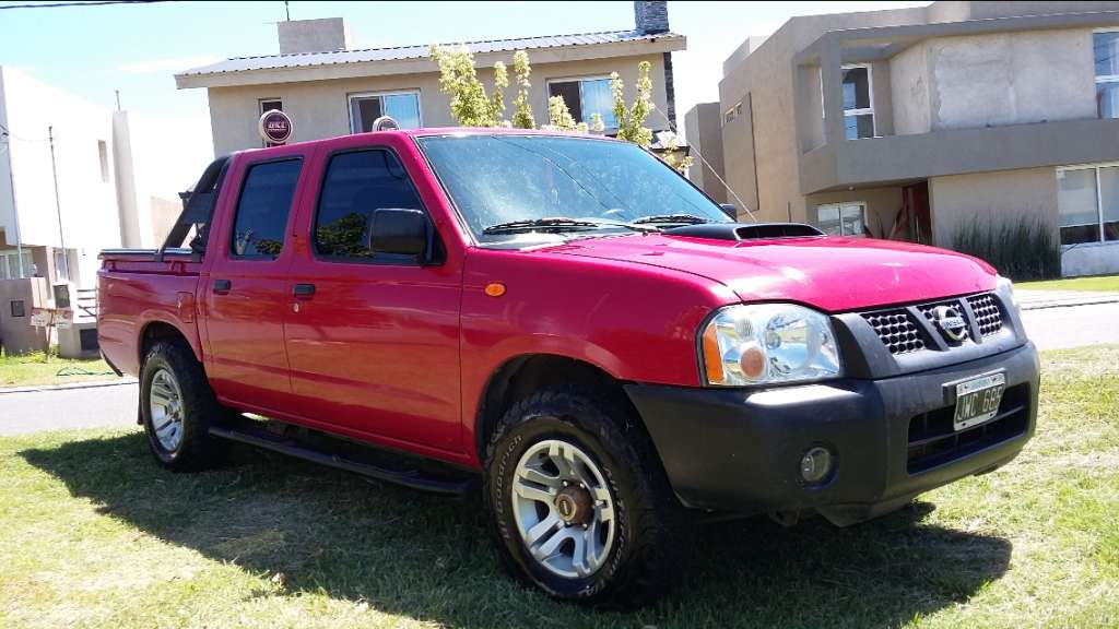 Vendo Nissan NP 300 