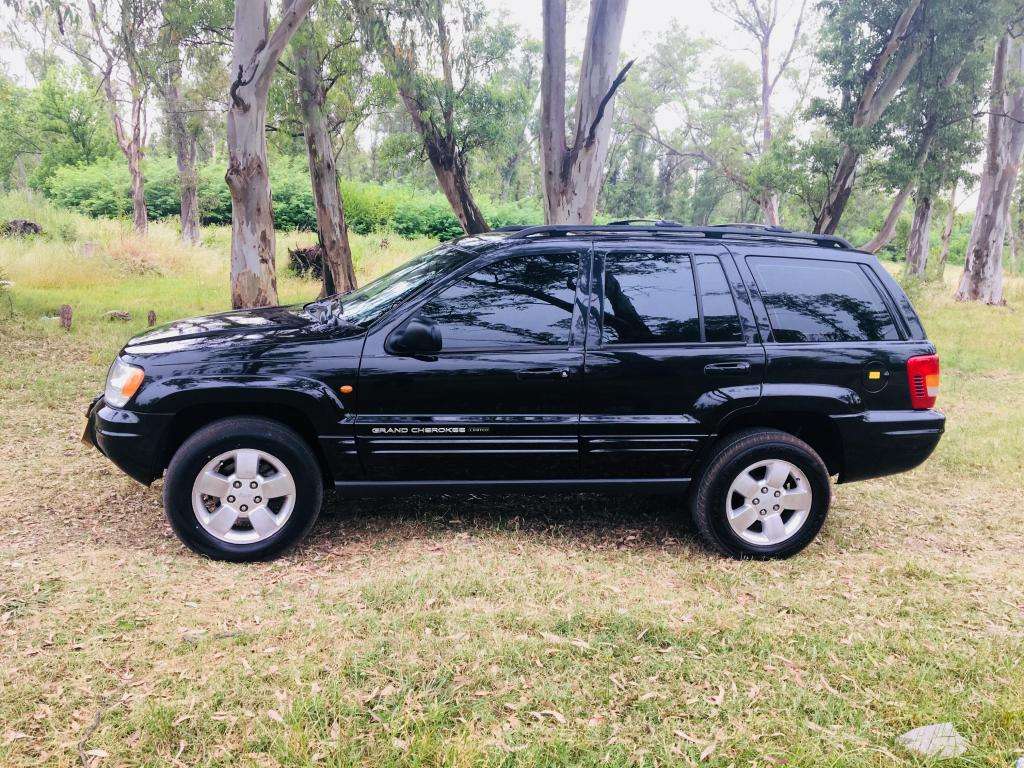 JEEP GRAND CHEROKEE LIMITED 4X4 AUTOMATICA 162 mil km reales