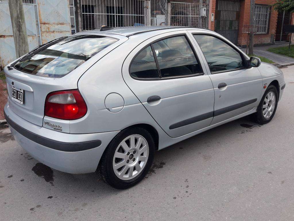 Megane 03 Full con Gnc Impecable