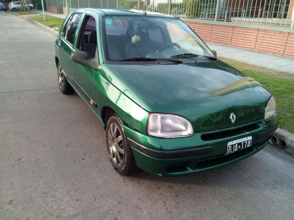 Renault Clio  gnc
