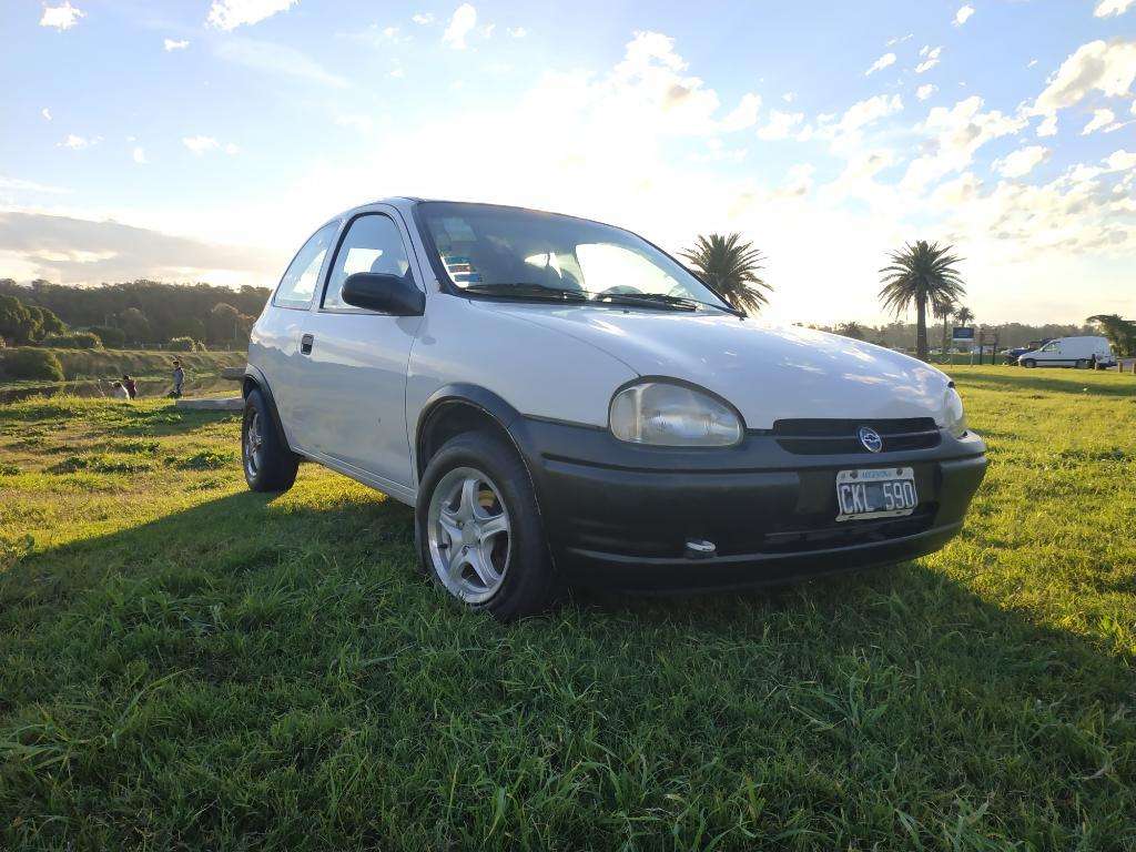 Corsa 98 3 Puertas Titular