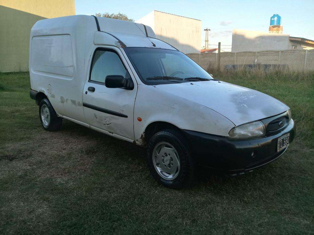 Ford Courier