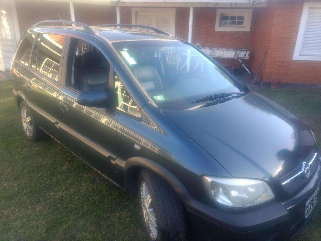 Chevrolet Zafira GLS 2.0 c/GNC, 7 asientos, mod 