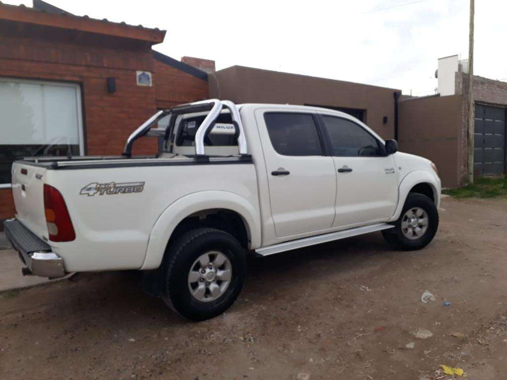 Toyota Hilux Sr 3.0 4x4