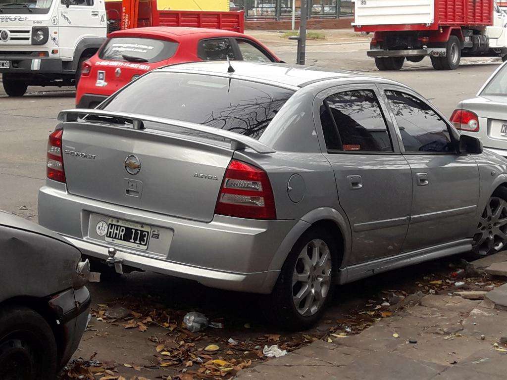 Chevrolet Astra 2.0 8v