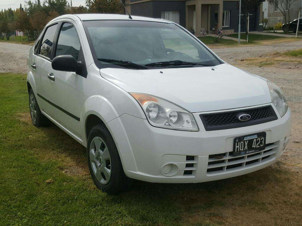 Titular Vende Ford Fiesta Max