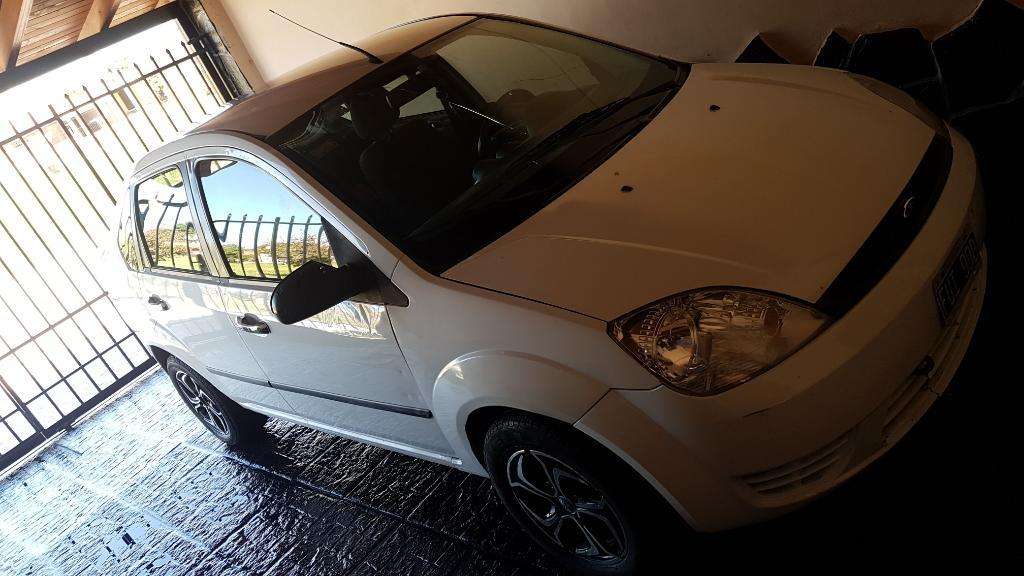 Urgente Vendo Ford Fiesta Max