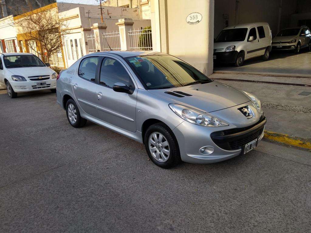 Peugeot  XS Sedán 