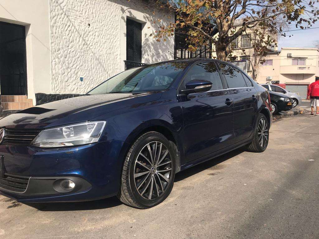 Volkswagen Vento 2.0 Sprtline