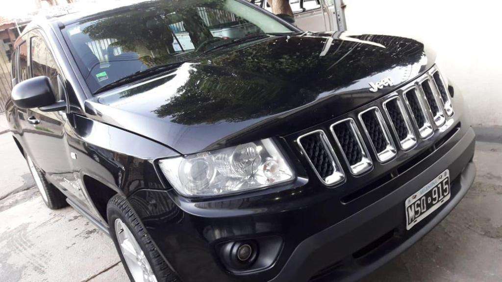 Jeep Compass  km limited entrega 300 y cuotas