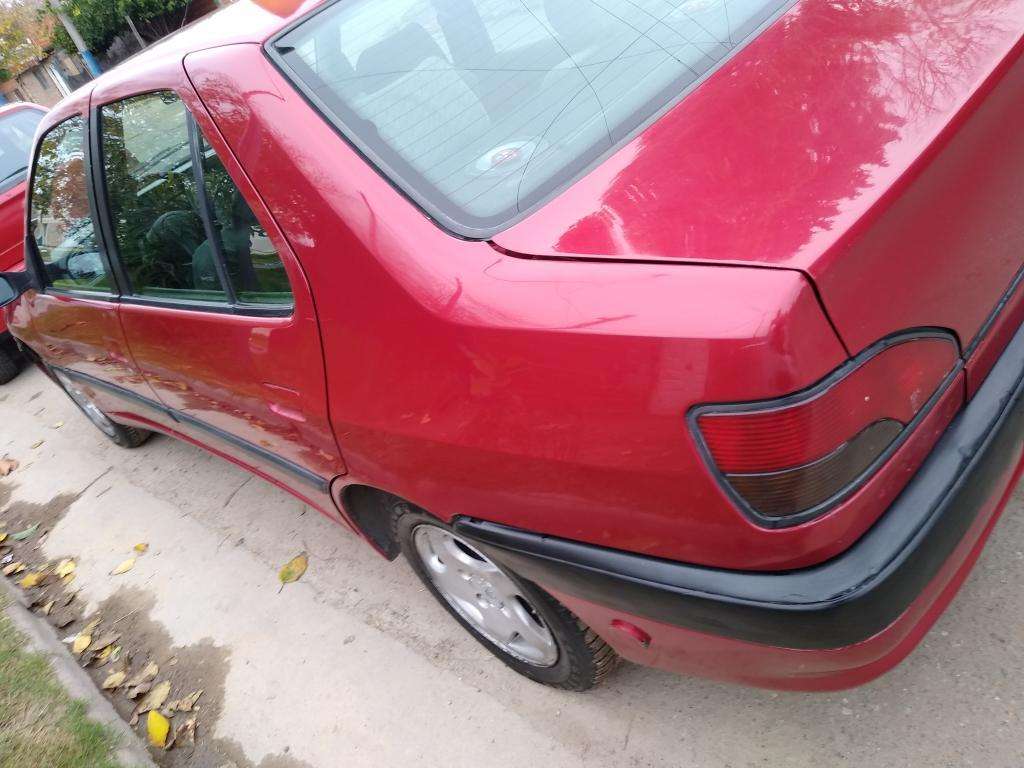 Peugeot 306