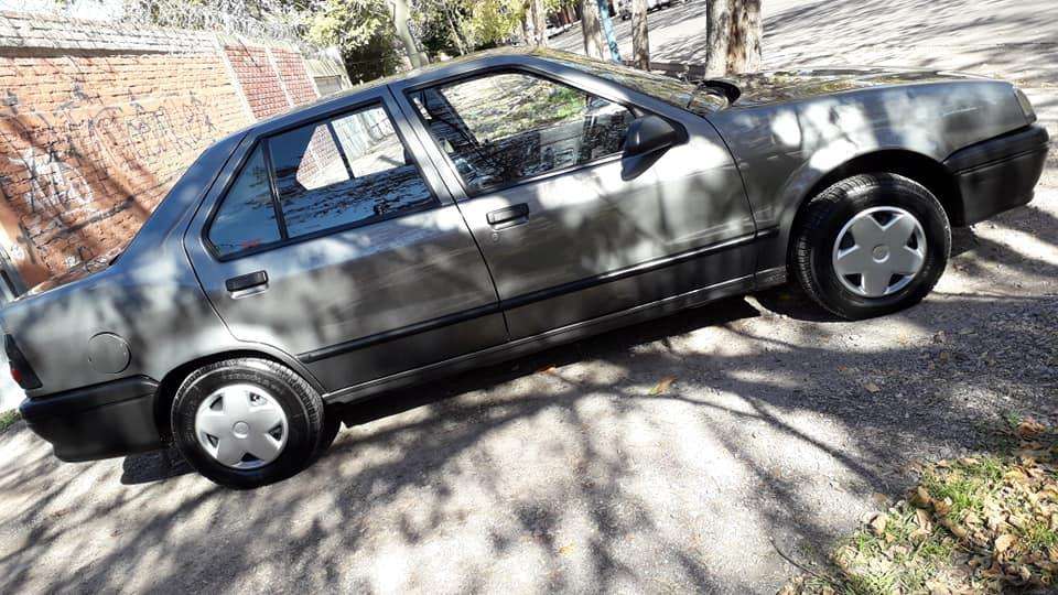 RENAULT 19 RE 1,6 NAFTA GNC 