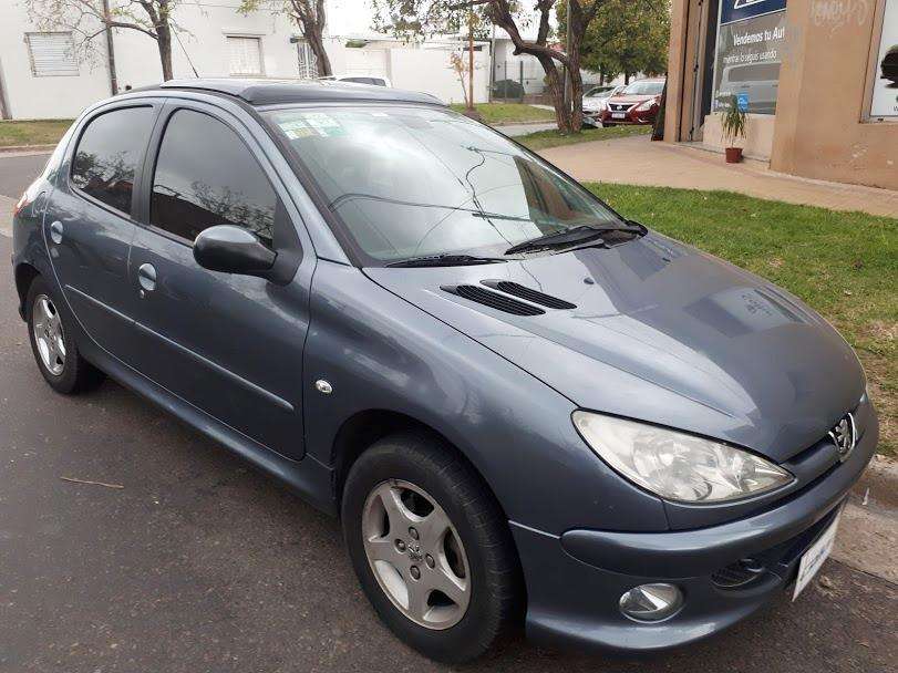 PEUGEOT 206 XT PREMIUM 1.6 NAFTA .