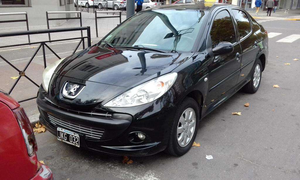 PEUGEOT 207 COMPCT  XS 1.9 DIESEL