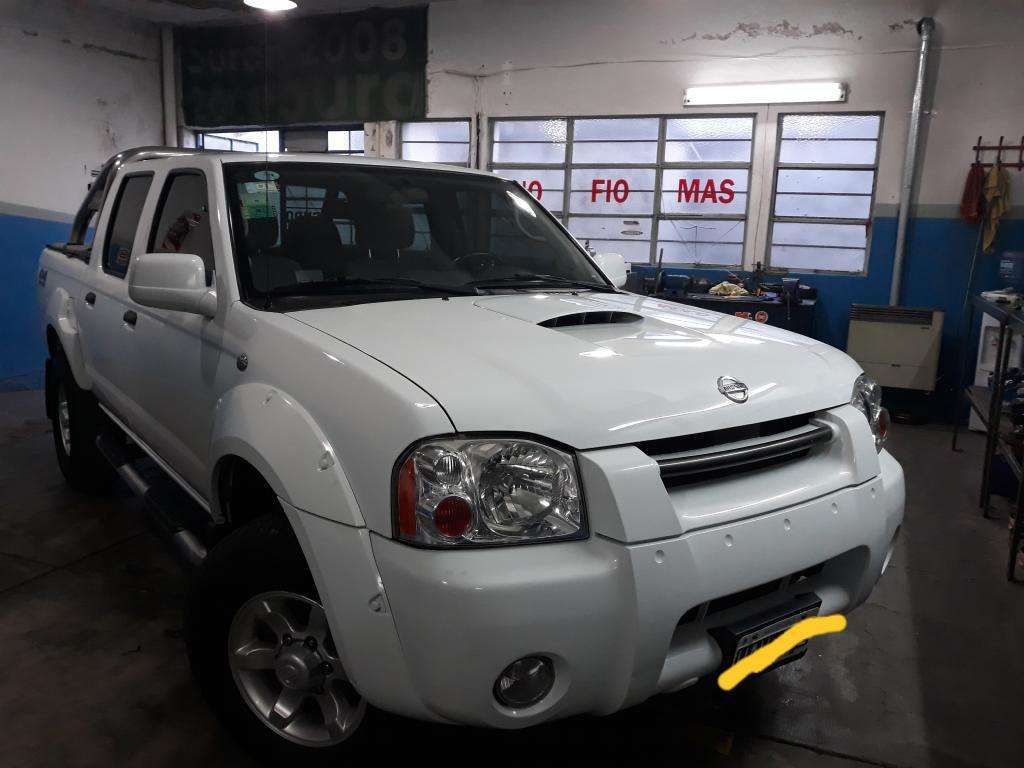 Nissan Frontier Unica.