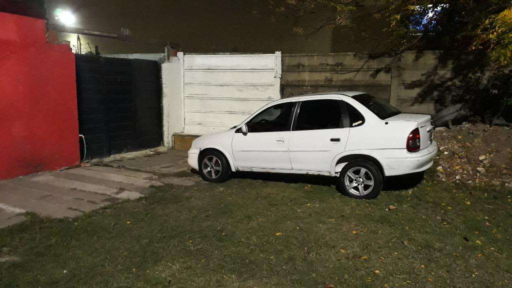 Vendo Corsa con Gnc