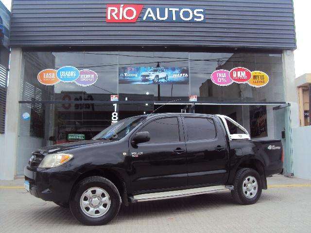 Toyota Hilux DX PACK 2.5 4X
