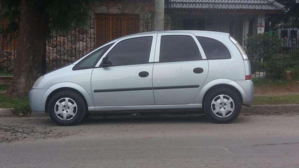 VENDO CHEVROLET MERIVA 