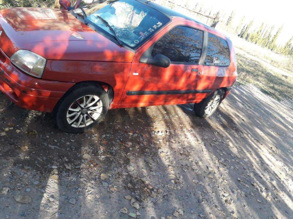 Vendo clio mod  titular soi