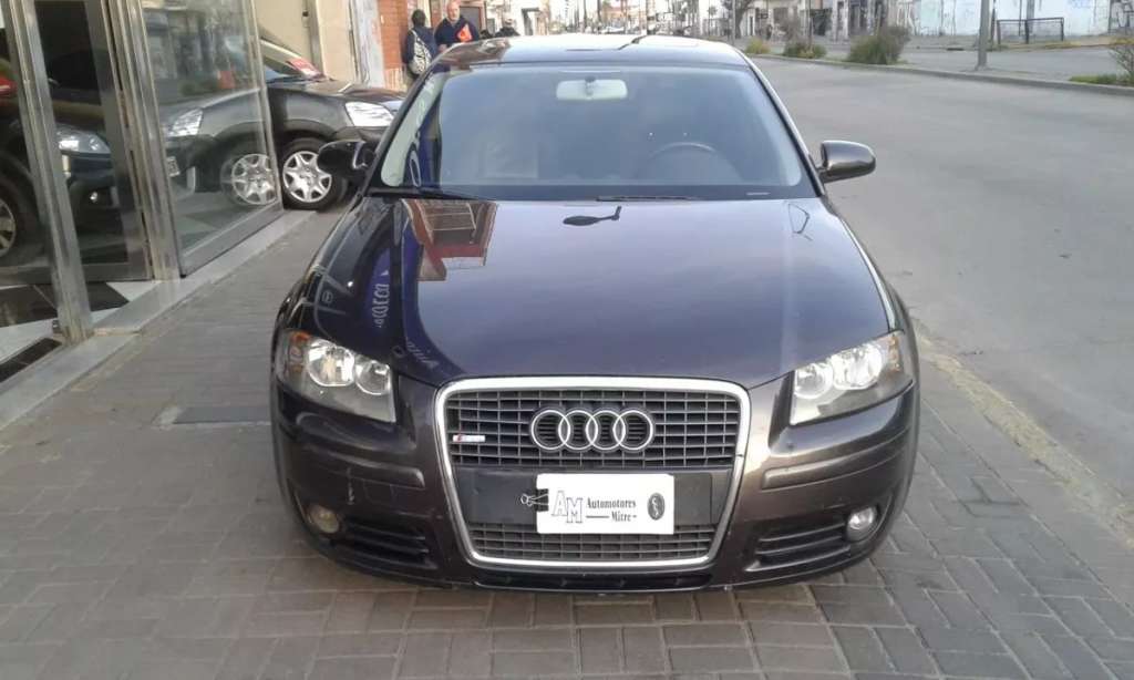 Audi A3 1.6 Premium Cuero 3 P